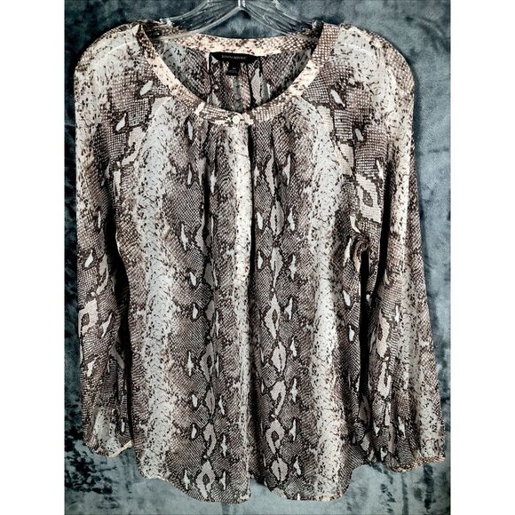 Banana Republic Blouse Women’s Animal Print Blouse Henley Snake Sheer SZ Medium - Picture 1 of 16